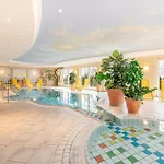 Reisslerhof & - By Mynests شقة