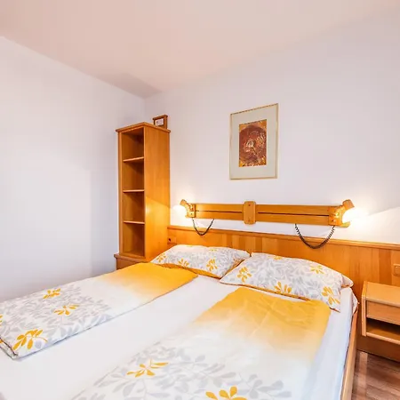 Reisslerhof & - By Mynests דירה