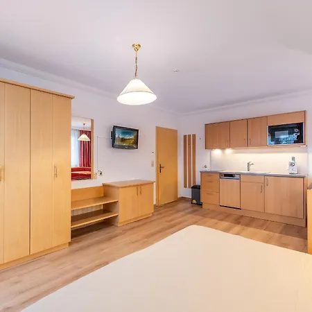 Reisslerhof & - By Mynests * גרובמינג