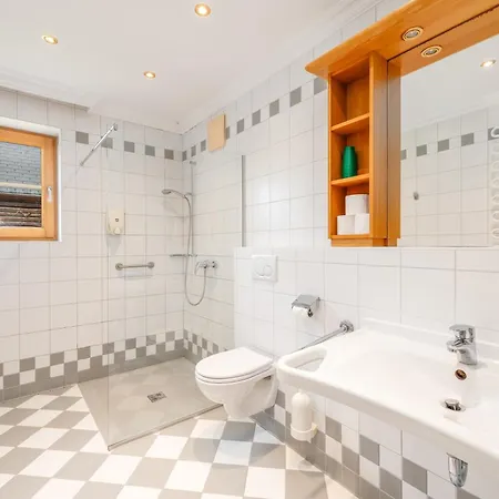 Reisslerhof & - By Mynests דירה